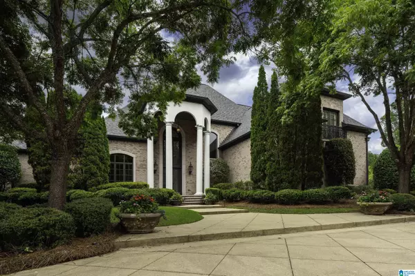 987 GARLAND COVE, Hoover, AL 35242