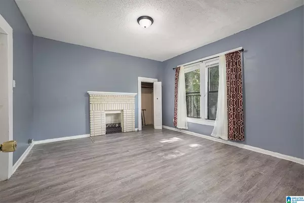 Birmingham, AL 35214,604 5TH WAY