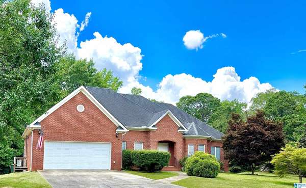101 FOSHEE STREET, Clanton, AL 35045