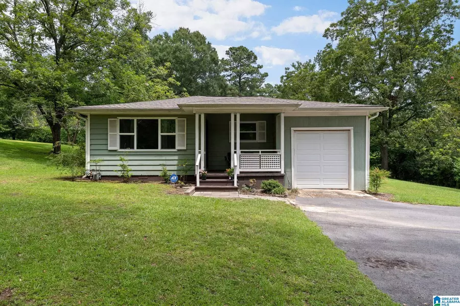 630 COUNTY ROAD 7, Hayden, AL 35079