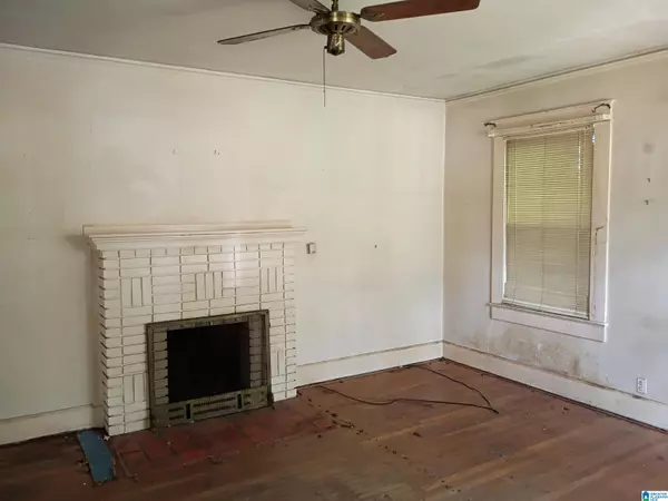 Birmingham, AL 35206,8412 3RD AVENUE S