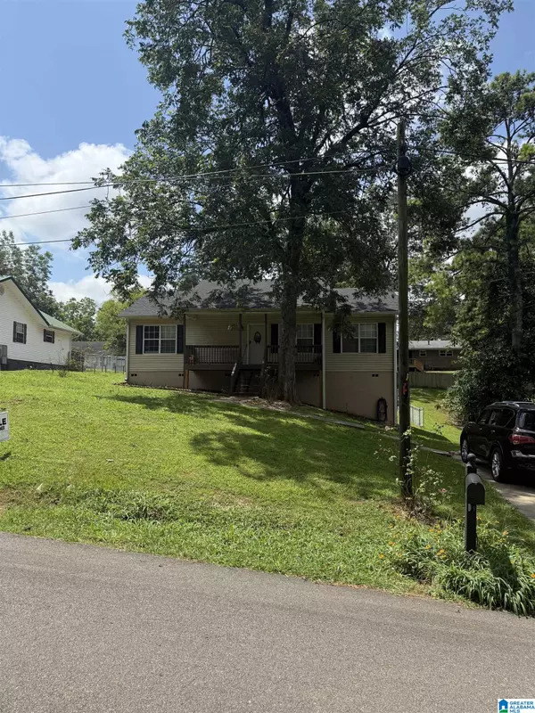 8119 SKINNER AVENUE, Leeds, AL 35094