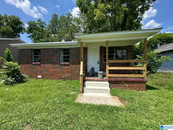 2804 32ND WAY, Birmingham, AL 35221