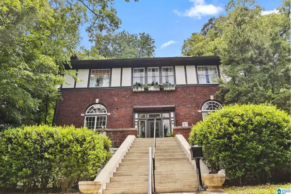 Birmingham, AL 35222,4155 CLIFF ROAD S