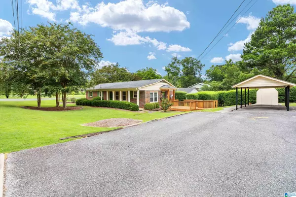 422 LINDEN STREET, Trussville, AL 35173