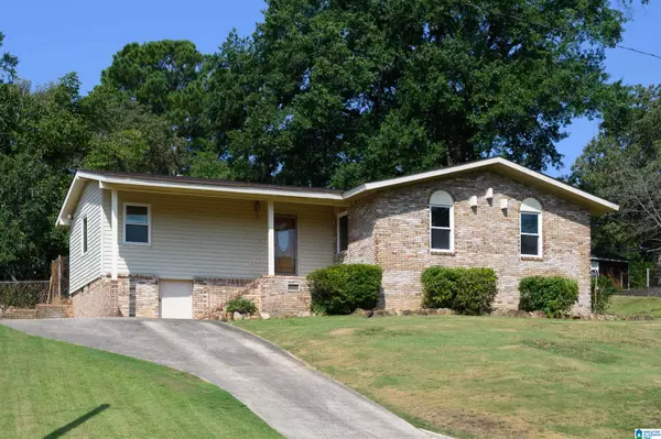 Fairfield, AL 35064,1040 GLEN OAK DRIVE