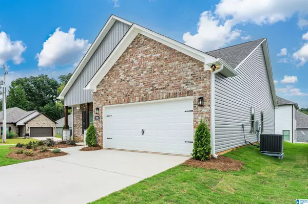 Bessemer, AL 35022,5500 BLUE JAY CIRCLE