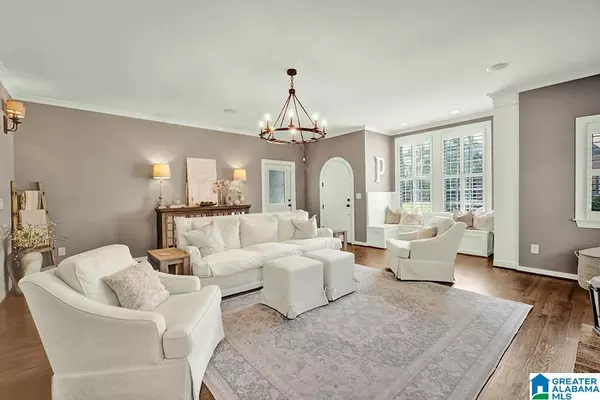 Birmingham, AL 35242,3912 BIBURY CIRCLE