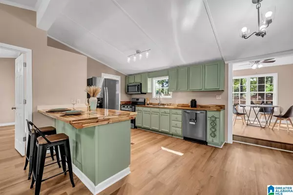 Woodstock, AL 35188,125 S FORTY CROSSING