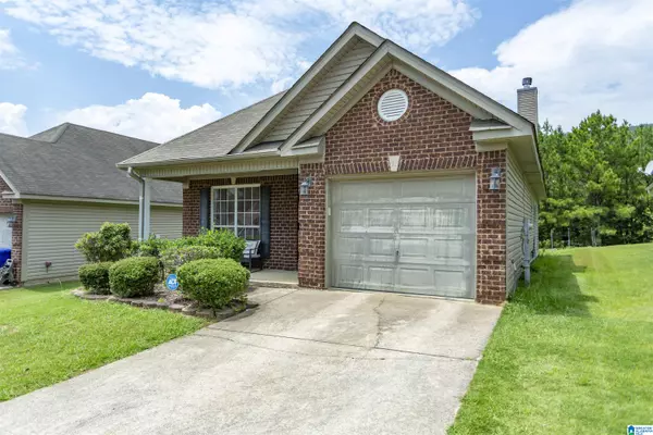 318 FOREST LAKES DRIVE, Sterrett, AL 35147