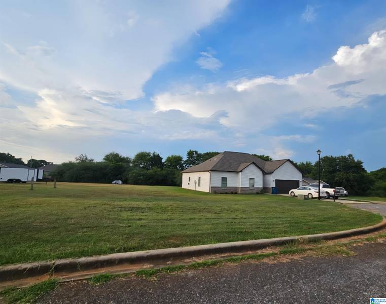 41 WHITHALL CIRCLE, Eastaboga, AL 36260