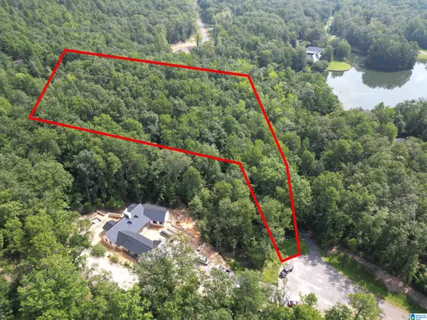 Birmingham, AL 35242,326 South Oak Trail #11