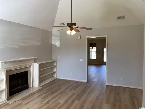Moody, AL 35004,2118 ADKINS PLACE