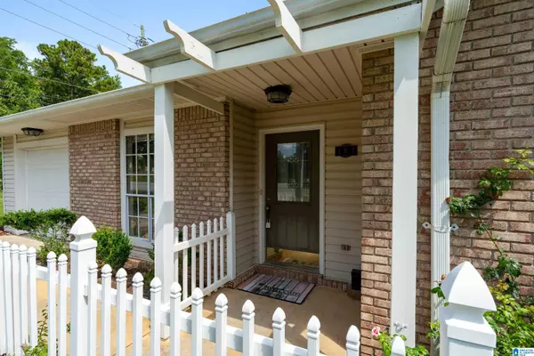 Alabaster, AL 35007,101 BERMUDA LAKE DRIVE