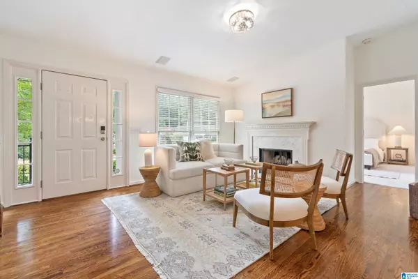 Irondale, AL 35210,5064 CHEROKEE WOODS CIRCLE