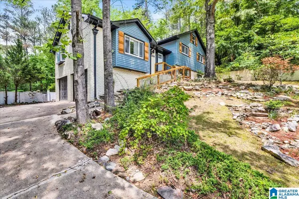 1538 BLIND BROOK LANE, Vestavia Hills, AL 35216