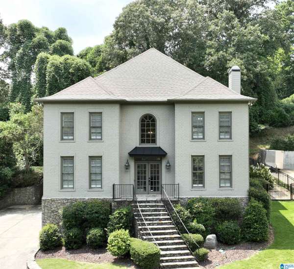 2236 STERLINGWOOD DRIVE, Mountain Brook, AL 35243