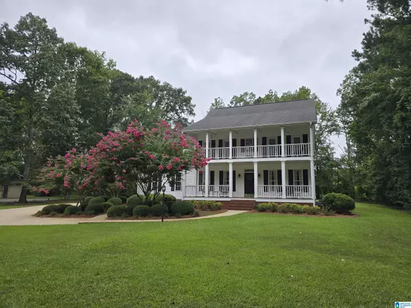 180 CANTERBERRY LANE, Gadsden, AL 35901