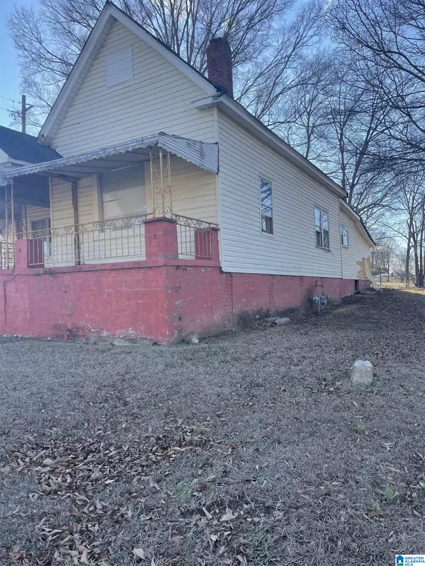 Anniston, AL 36201,1900 COOPER AVENUE