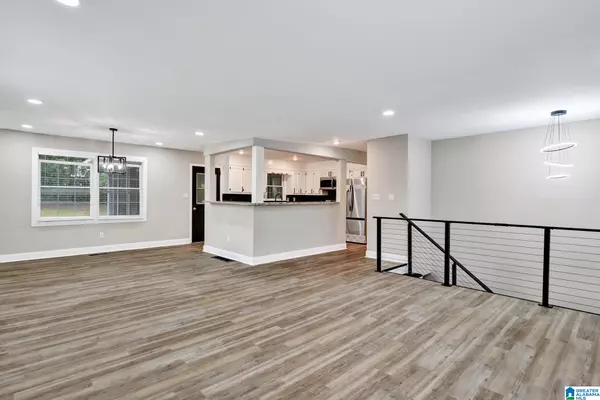 Center Point, AL 35215,1839 6TH STREET NW