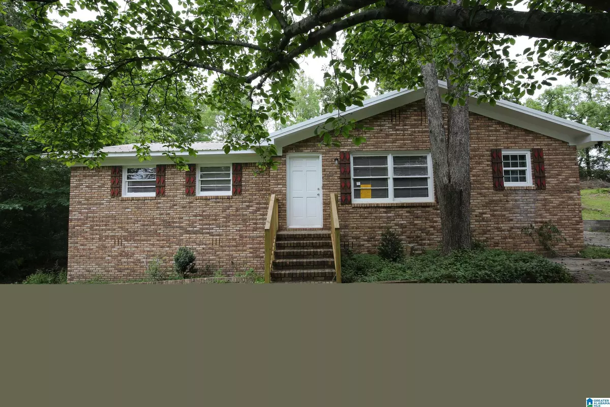 Center Point, AL 35215,100 26TH AVENUE NW