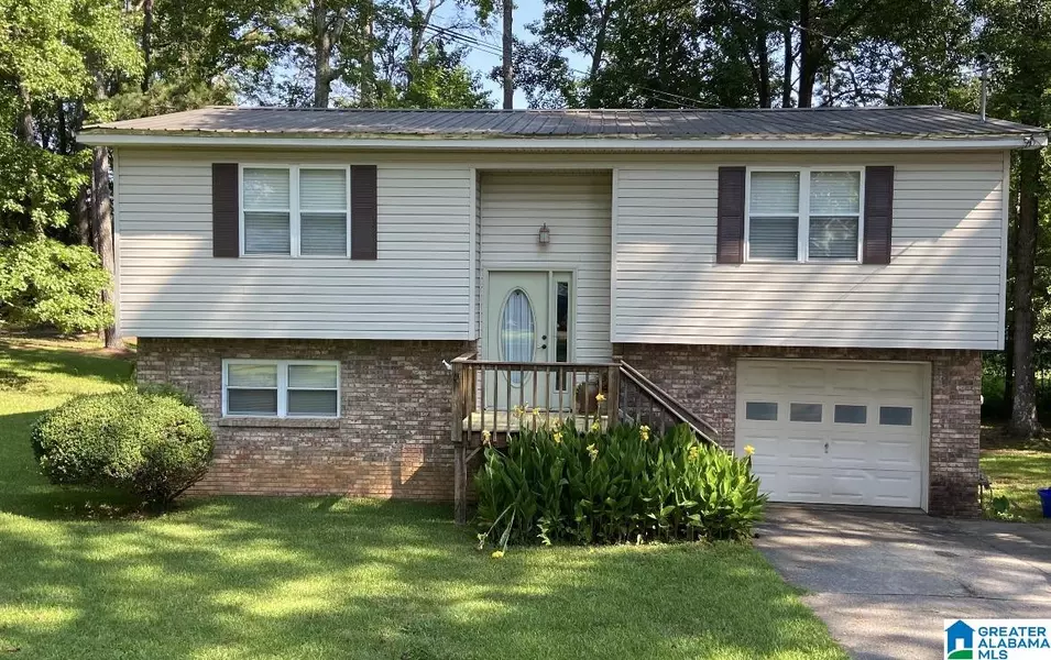 302 TIMBER COVE, Columbiana, AL 35051