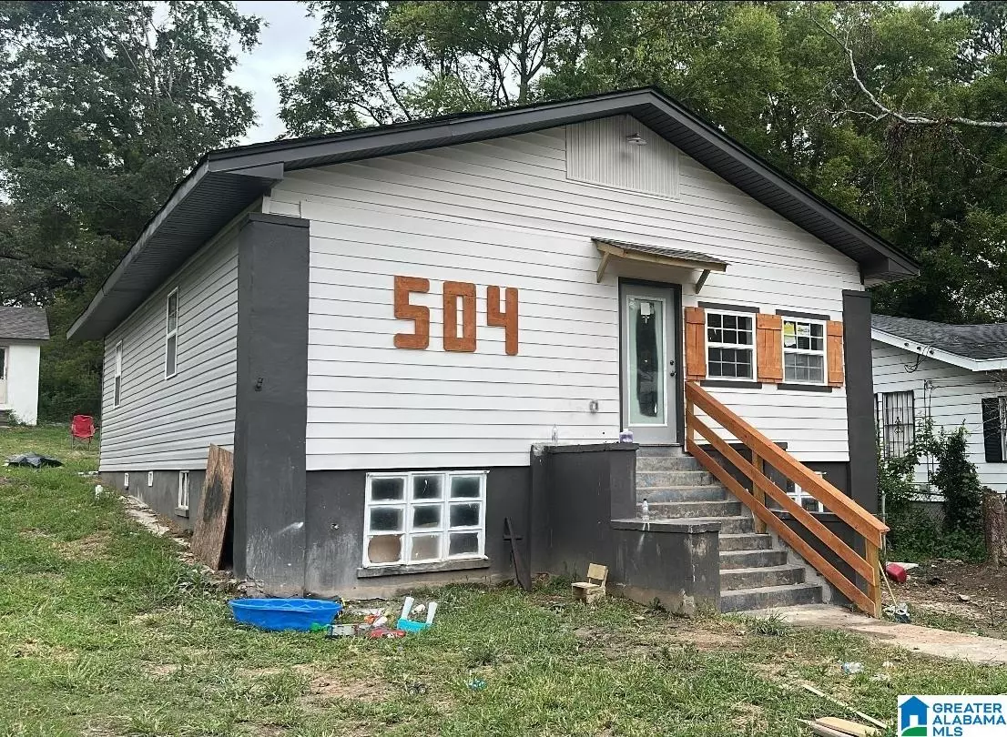 Midfield, AL 35228,504 10TH AVENUE