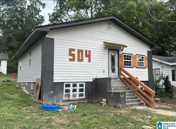 504 10TH AVENUE, Midfield, AL 35228