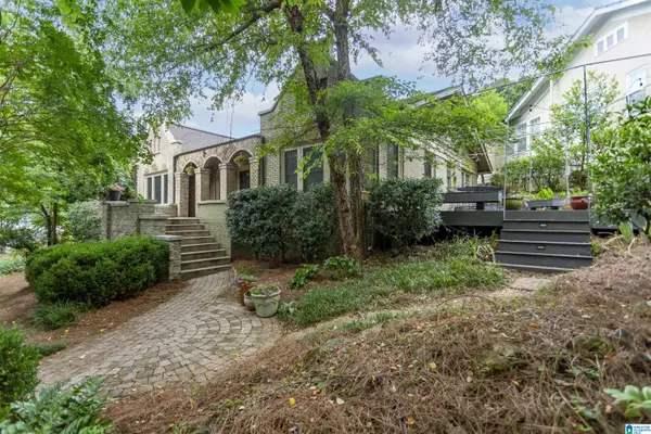 Birmingham, AL 35205,3431 CLIFF ROAD S