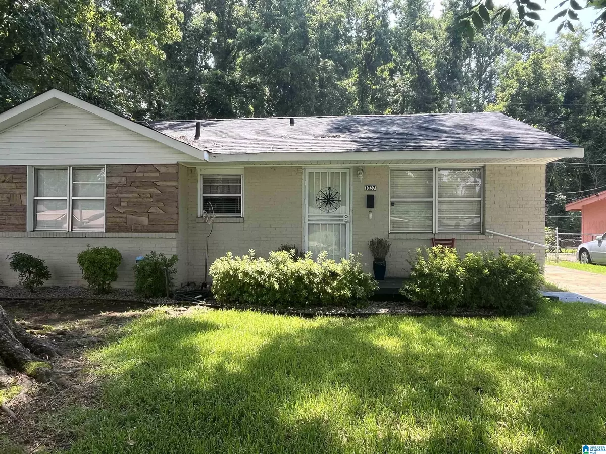 Birmingham, AL 35228,1037 DANIEL DRIVE