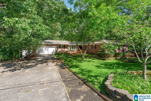 4305 NORTHWOOD LAKE DRIVE W, Northport, AL 35473