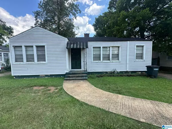 130 WOODWARD ROAD, Midfield, AL 35228