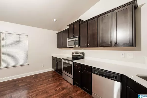 Odenville, AL 35120,980 CLOVER AVENUE