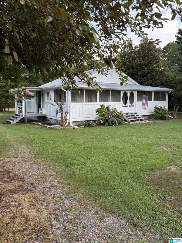 2408 COUNTY ROAD 631, Mentone, AL 35984