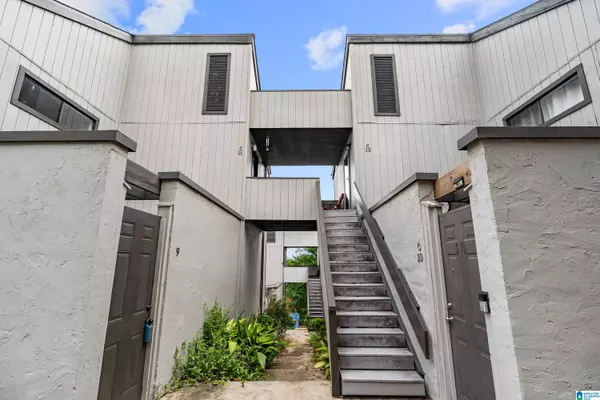 3350 ALTAMONT ROAD S #C-11, Birmingham, AL 35205