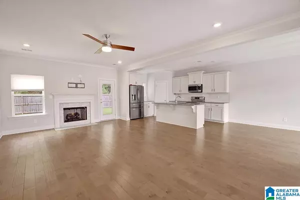 Helena, AL 35080,8044 MADISON AVENUE