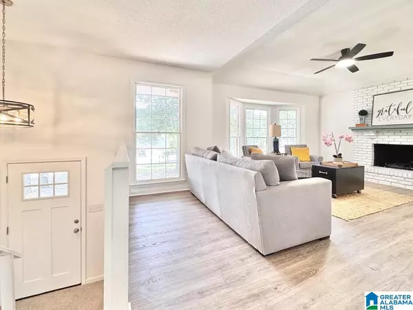 Pinson, AL 35215,6043 RED HOLLOW ROAD