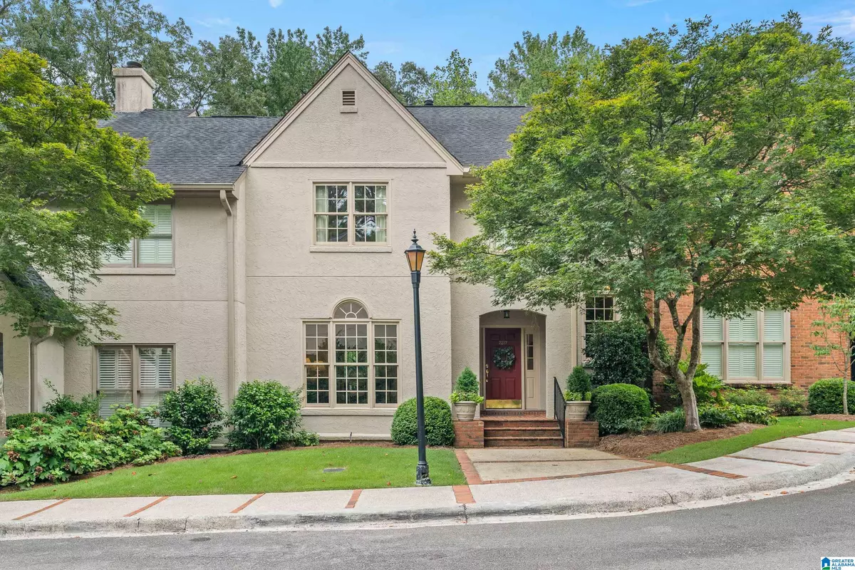 Mountain Brook, AL 35213,2217 BROOKSHIRE PLACE #2217