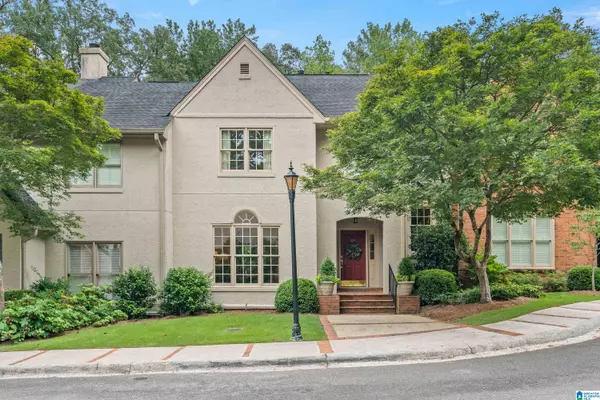 2217 BROOKSHIRE PLACE #2217, Mountain Brook, AL 35213
