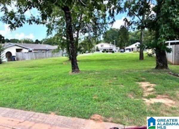 1857 WOODVINE LANE #1, Center Point, AL 35215