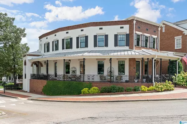 622 PRESERVE PARKWAY, Hoover, AL 35226