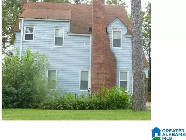 236 PINEWOOD AVENUE, Midfield, AL 35228