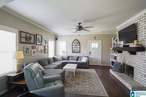 Birmingham, AL 35242,4632 COTSWOLD LANE