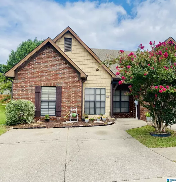 5251 STERLING GLEN DRIVE, Pinson, AL 35126