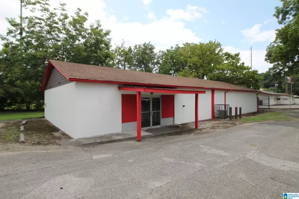 1836 NE 1ST STREET, Center Point, AL 35215