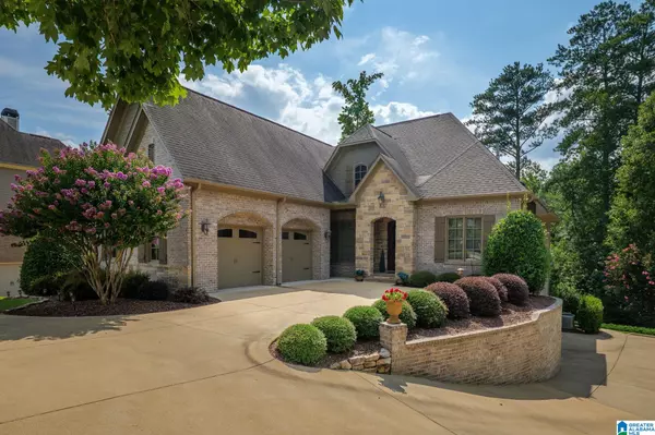 1055 BALDWIN LANE, Birmingham, AL 35242