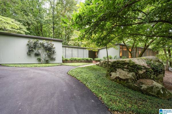 3565 BROOKWOOD ROAD, Mountain Brook, AL 35223