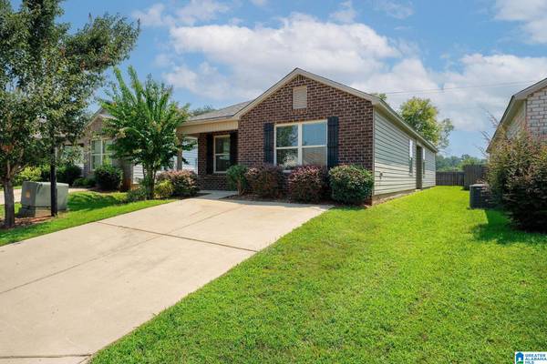 16412 WATERBURY LANE, Moundville, AL 35474