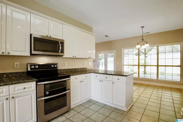 Helena, AL 35080,474 OLD CAHABA WAY