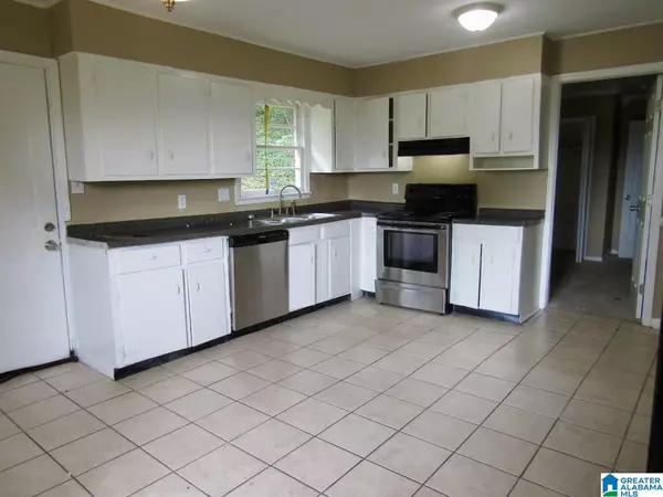 Birmingham, AL 35206,8311 12TH AVENUE S